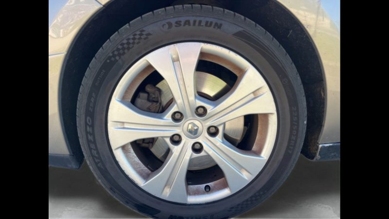 RENAULT SCENICIII GRAND 2.0 DCI 160ch DYNAMIQUE 5P 2010