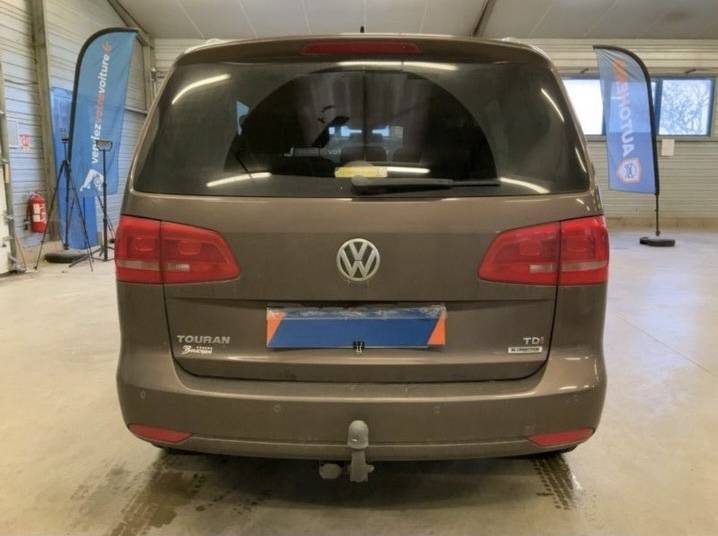 VOLKSWAGEN TOURAN 1.6 TDI 105 CONFORTLINE DSG 