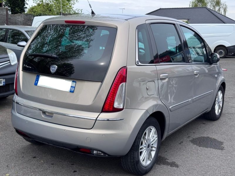LANCIA  MUSA  1.4 DI 95CV DIN ET 6 CV FISCAUX  2010