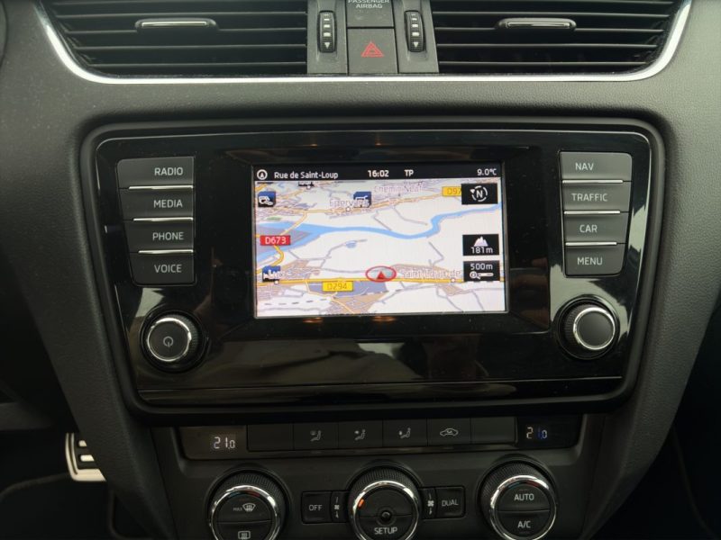 SKODA OCTAVIA 1.6 TDI 105 cv Green Tec Elegance / DSG7