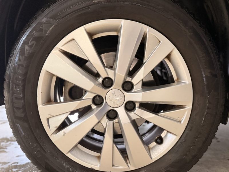 PEUGEOT 5008 ALLURE - 1.5 L HDi - 131 ch - CARPLAY - 7 PLACES