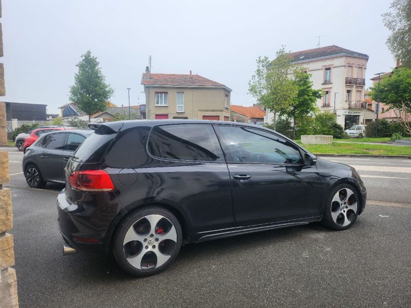 VOLKSWAGEN GOLF VI GTI