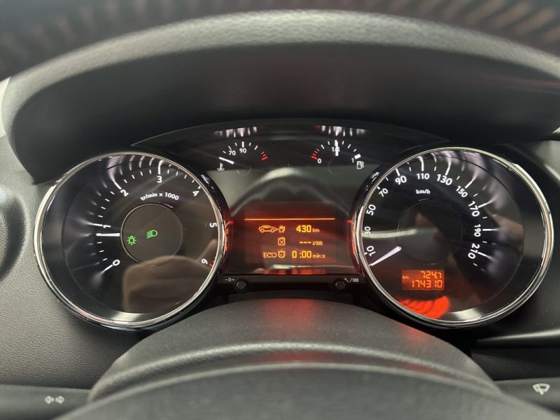 PEUGEOT 3008 HDI 120 CROSSWAY 2015