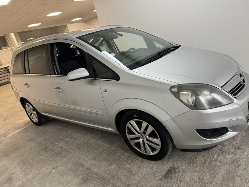 OPEL ZAFIRA 1.9 CDTI MAGNETIC BA 2008