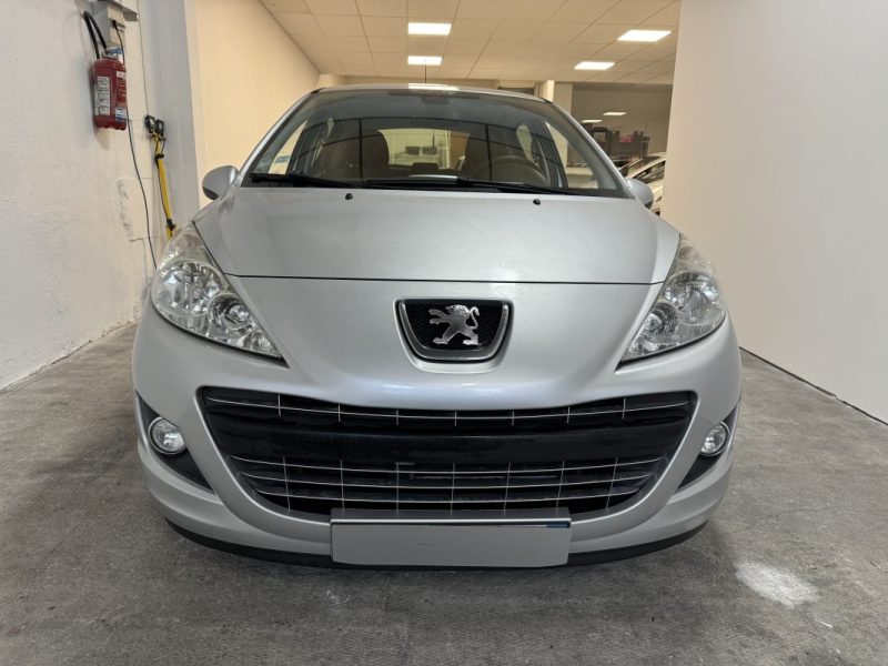 PEUGEOT 207 1.4 VTI 95  URBAN MOVE 2012