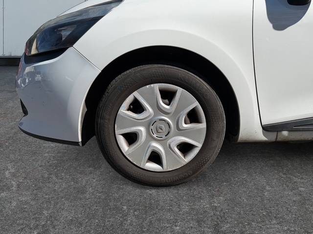 RENAULT CLIO IV SOCIETE 1.5 DCI 75 GENERIQUE 2015