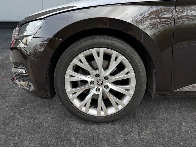 SKODA SUPERB 2.0 TDI 200CH SCR LAURIN&KLEMENT DSG7 4X4 2023