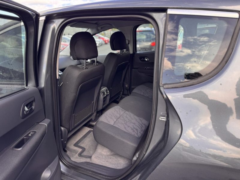 PEUGEOT 3008 1.6 HDI 112 BUSINESS  BMP6 