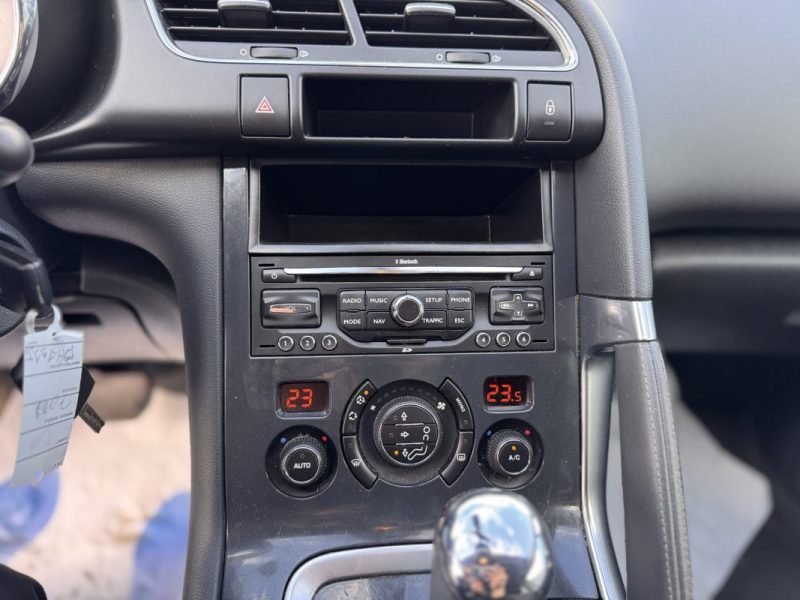 PEUGEOT 3008 1.6 HDI 112 BUSINESS  BMP6 