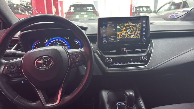 TOYOTA COROLLA BERLINE HYBRIDE 122cv DYNAMIC BUSINESS/1 ERE MAIN/TVA RECUPERABLE