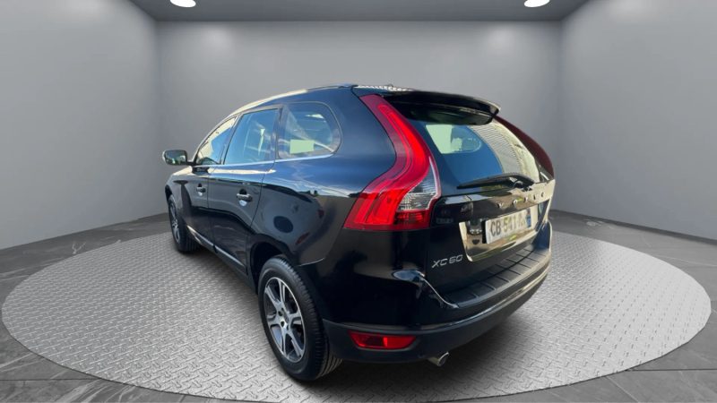 VOLVO XC60 D3 AWD 163 KINETIC GEARTRONIC 2012