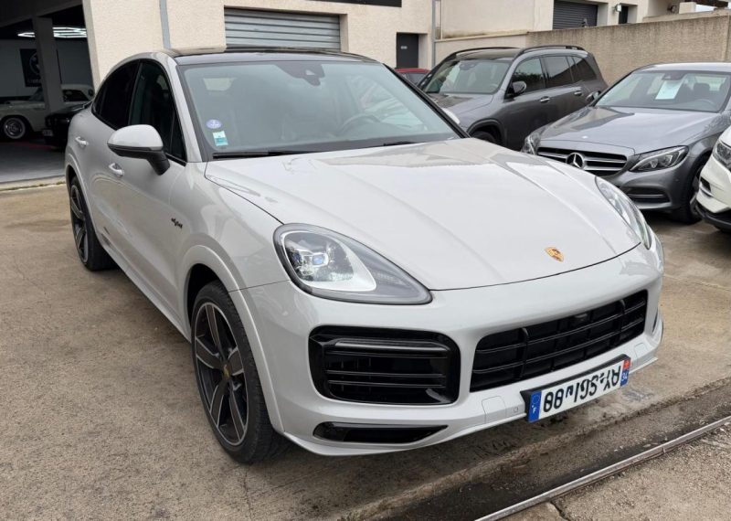 PORSCHE CAYENNE 3.0 V6 462CH E-HYBRID 2022