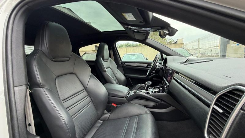 PORSCHE CAYENNE 3.0 V6 462CH E-HYBRID Edition Platinium