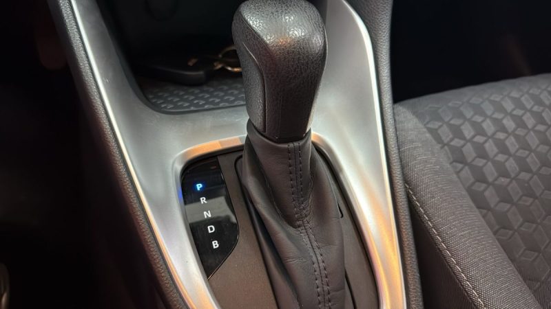 TOYOTA YARIS 4 BERLINE HYBRIDE 116cv DESIGN/1 ERE MAIN/TVA RECUPERABLE