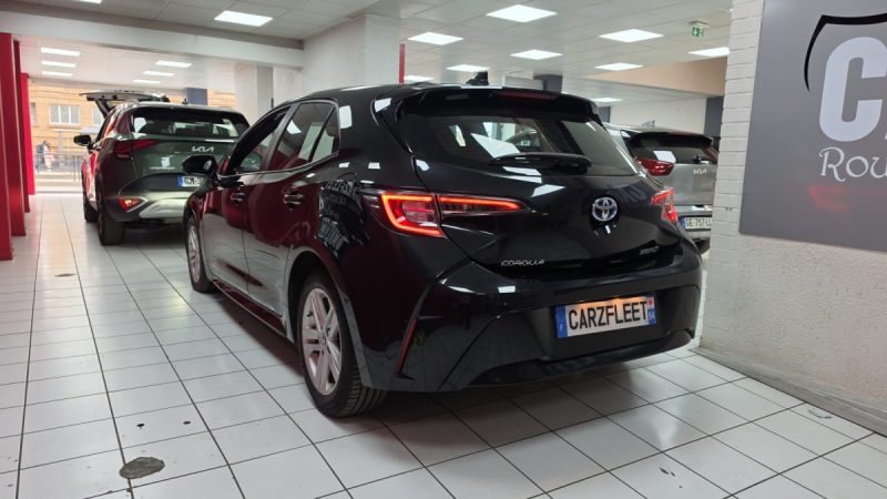 TOYOTA COROLLA BERLINE HYBRIDE 122cv DYNAMIC BUSINESS/1 ERE MAIN/TVA RECUPERABLE