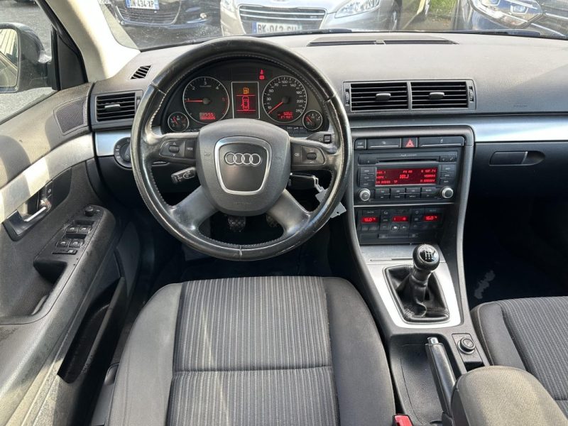 AUDI A4 AVANT 1.9 TDI ATTRACTION 2007 GARANTIE