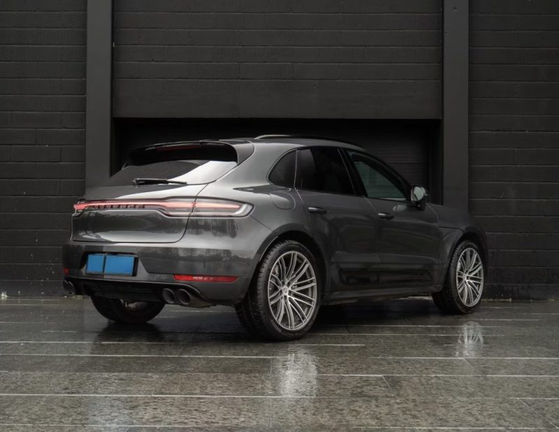 PORSCHE MACAN TURBO 2.9 V6 440CH / PACK SPORT CHRONO / BOSE / PNEUMATIQUE / PDLS / 21"