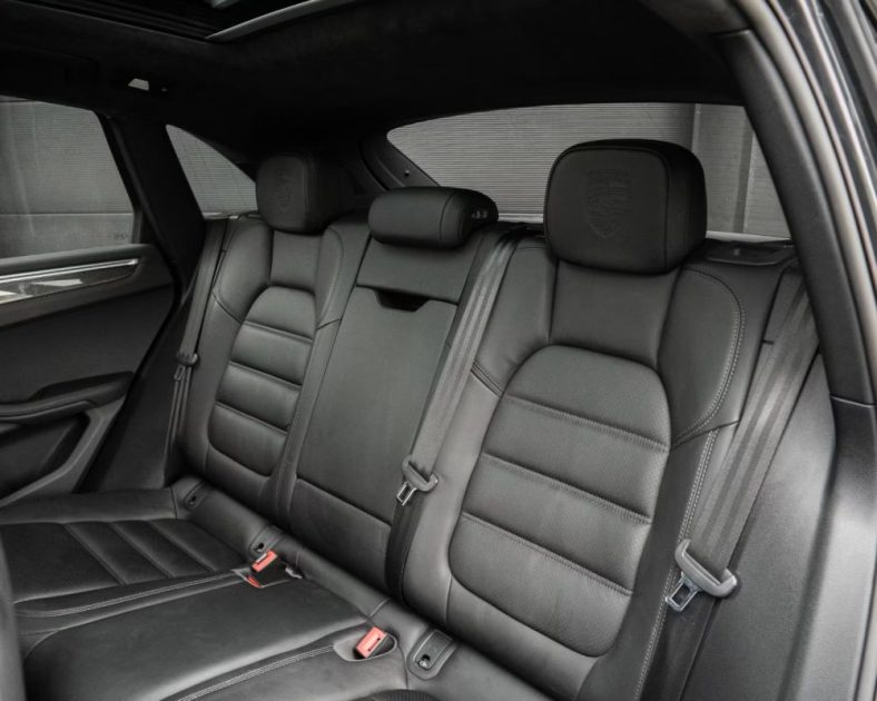 PORSCHE MACAN TURBO 2.9 V6 440CH / PACK SPORT CHRONO / BOSE / PNEUMATIQUE / PDLS / 21"