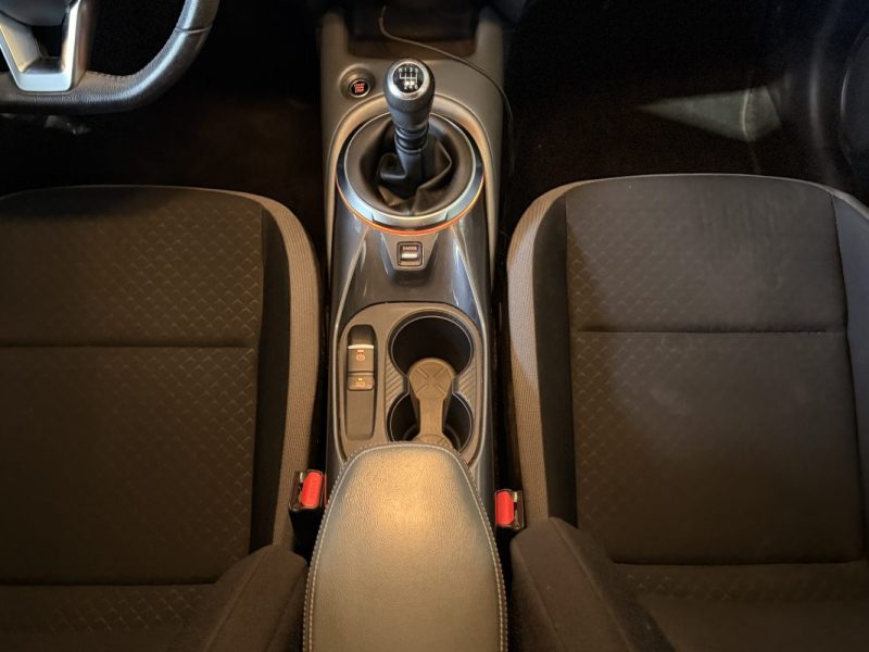 NISSAN JUKE - N-CONNECTA - 1.0i - 117 ch - 2020 - CARPLAY - CAMERA DE RECUL - ENTRETIEN COMPLET 