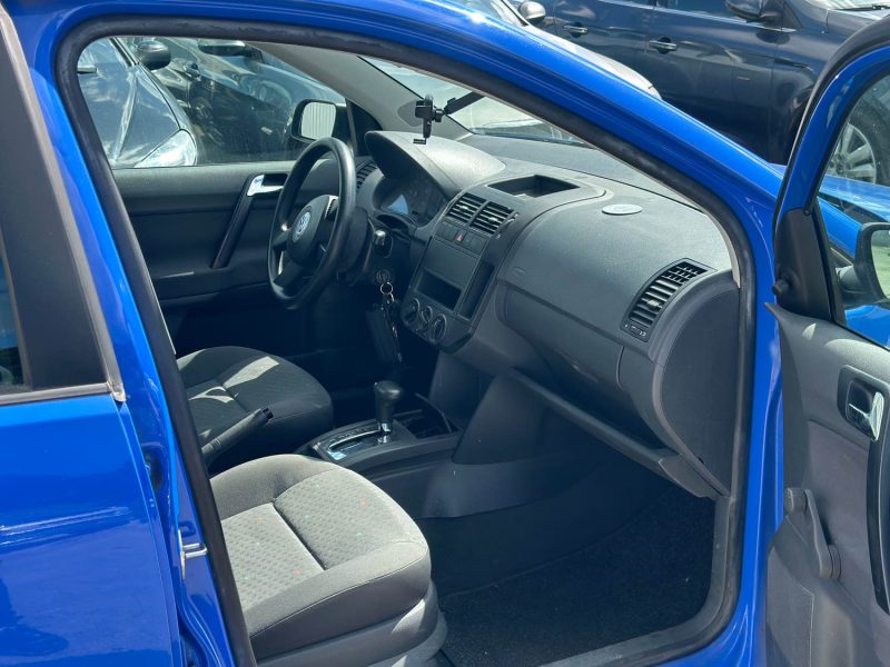 VOLKSWAGEN POLO 1.4 16V 75CH 2002
