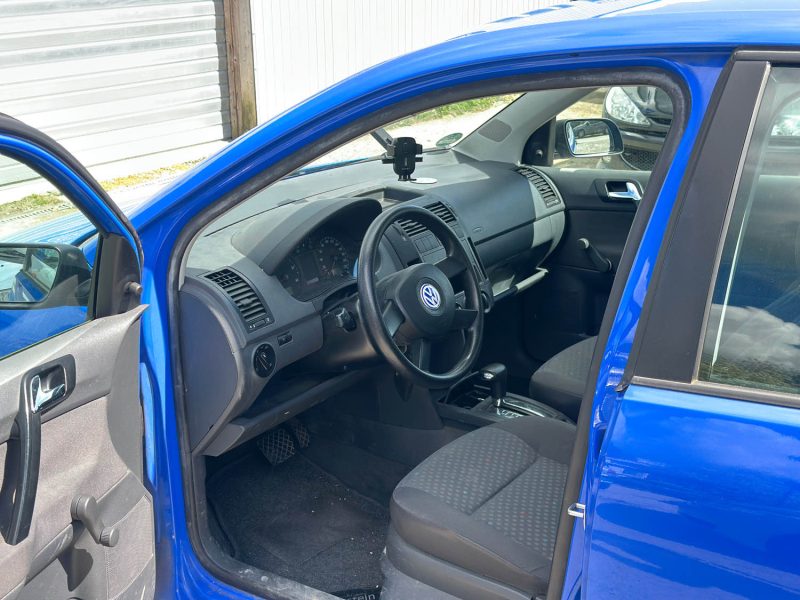 VOLKSWAGEN POLO 1.4 16V 75CH 2002