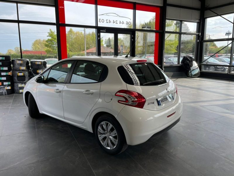 🔹Peugeot 208 1.4 HDI 68 Ch ❄️ climatisation🔵 Bluetooth🛡️ Garantie 6 mois