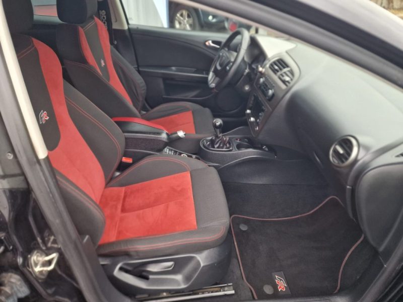 SEAT LEON  2.0 TSi FR 16V - 211CV  MILLTEK / XENON / GPS 