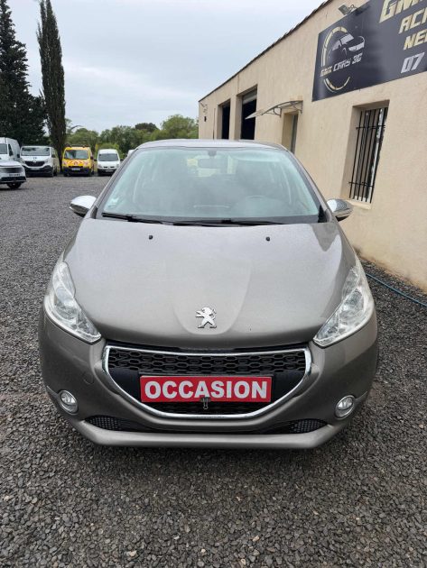 PEUGEOT 208 1.4 HDI URBAN SOUL 2014