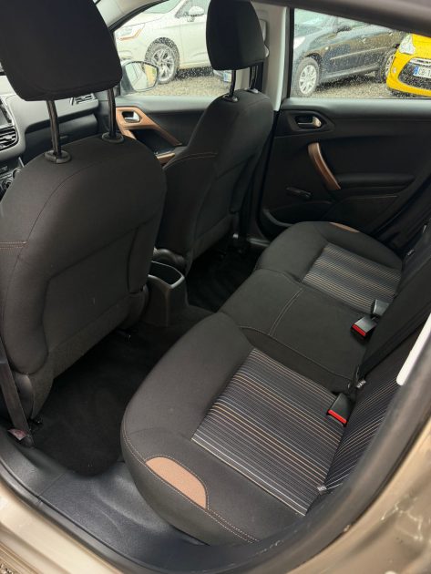 PEUGEOT 208 1.4 HDI URBAN SOUL 2014
