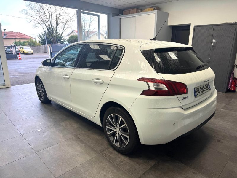 PEUGEOT 308 II 1.6 BLUEHDI FAP 120CH S&S STYLE PREMIERE MAIN 2015