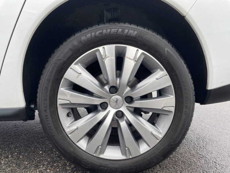 PEUGEOT 3008 1.2 PURETECH 130 ch CROSSWAY