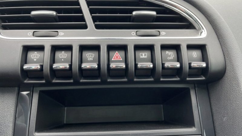 PEUGEOT 3008 1.2 PURETECH 130 ch CROSSWAY