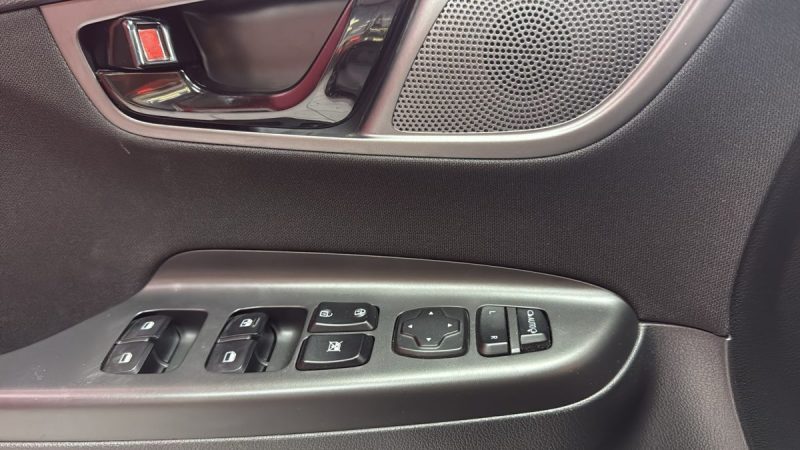 HYUNDAI KONA SUV HYBRIDE 141cv BUSINESS/1 ERE MAIN/TVA RECUPERABLE