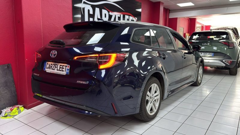 TOYOTA COROLLA TOURING SPORTS 122cv DYNAMIC BUSINESS/1 ERE MAIN/TVA RECUPERABLE
