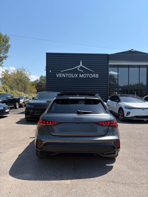 Audi a3 sportback s-line 35 tfsi 150 cv  GRIS DAYTONA pano / sonos / 360 ; 560 par mois