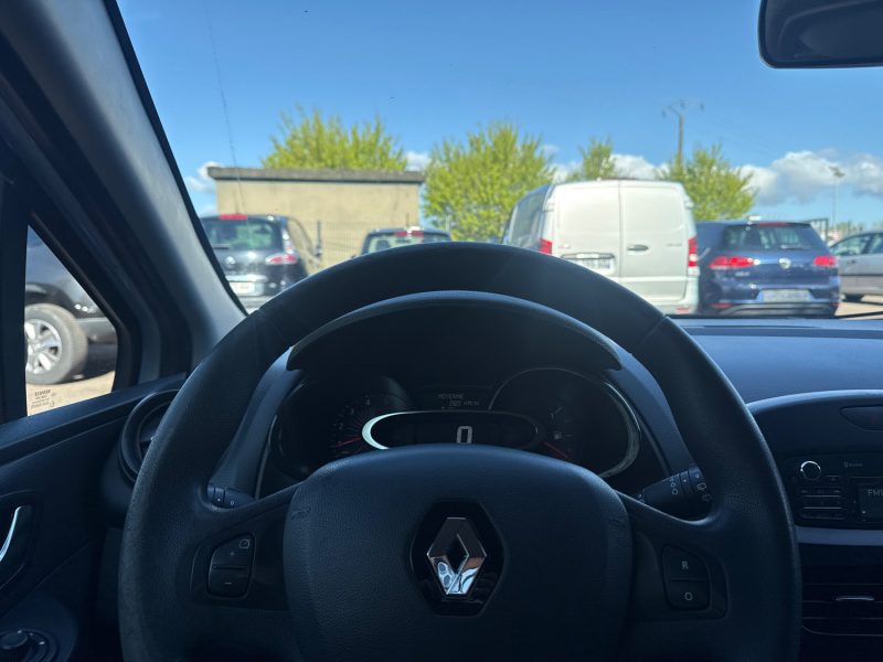 RENAULT CLIO IV 1.5 DCI 75CH Scoiété ENERGY GÉNÉRIQUE