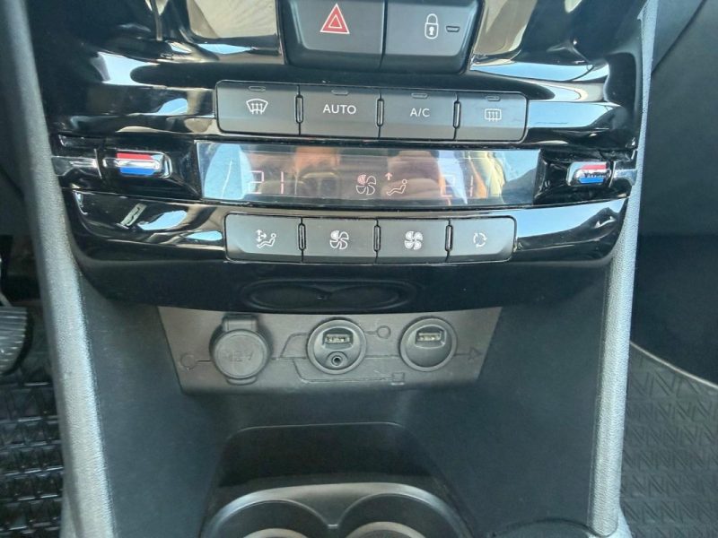PEUGEOT 208 1.4 HDI 68ch 2.Main --91000km seulement--