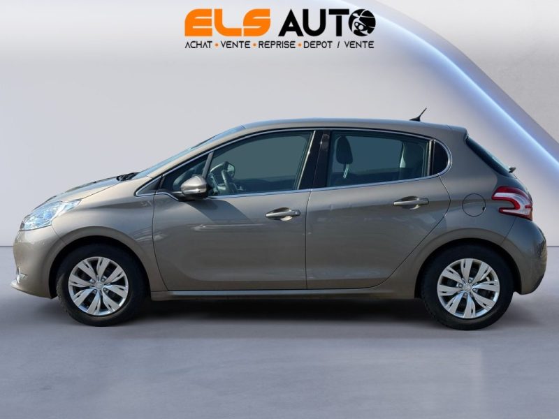 PEUGEOT 208 1.4 HDI 68ch 2.Main --91000km seulement--