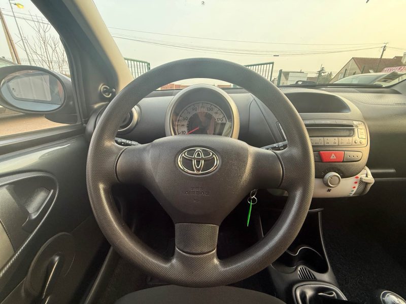 TOYOTA  AYGO PHASE 3 1.0 VVT-I 68 CV ACTIVE 5 PORTE 2013