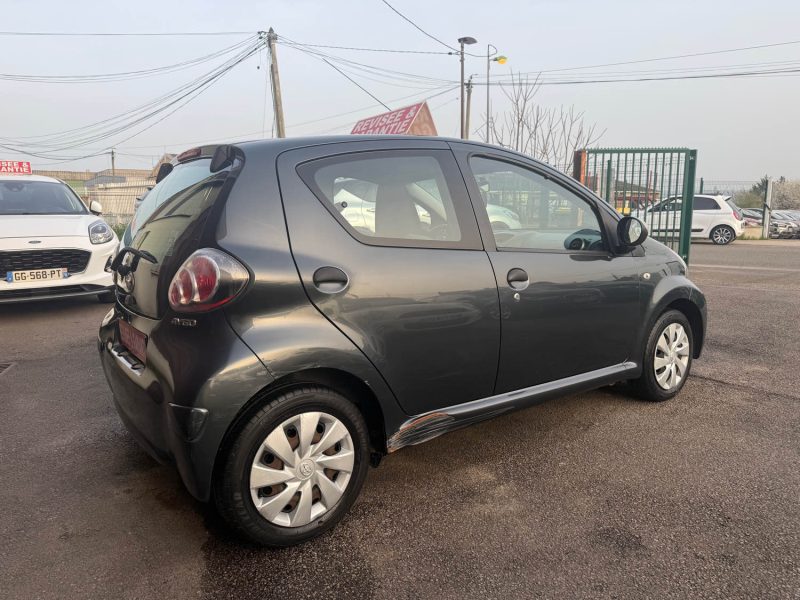 TOYOTA  AYGO PHASE 3 1.0 VVT-I 68 CV ACTIVE 5 PORTE 2013