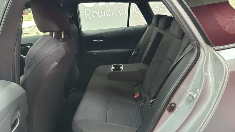 TOYOTA COROLLA TOURING SPORTS 122cv DYNAMIC BUSINESS/1 ERE MAIN/TVA RECUPERABLE