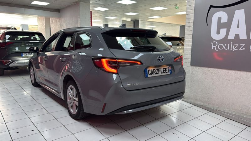 TOYOTA COROLLA TOURING SPORTS 122cv DYNAMIC BUSINESS/1 ERE MAIN/TVA RECUPERABLE