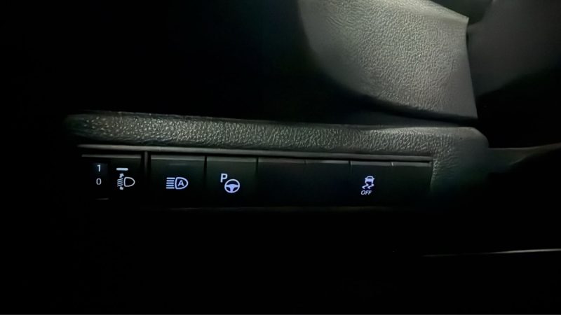 TOYOTA COROLLA TOURING SPORTS 122cv DYNAMIC BUSINESS/1 ERE MAIN/TVA RECUPERABLE