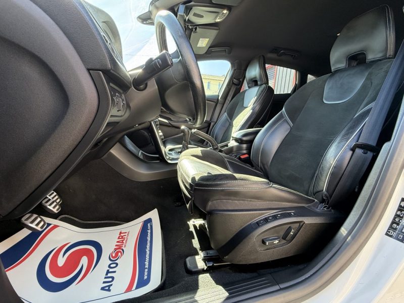 VOLVO V40 T2 120CH START&STOP KINETIC 2014