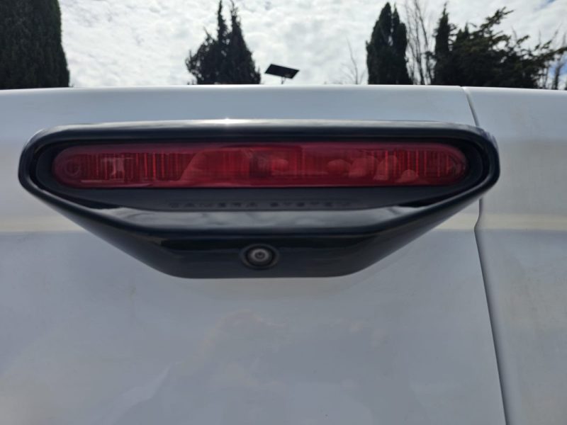 Peugeot Partner /1.6 hdi / 100 Ch / TVA / 3 places / Garantie 12 mois