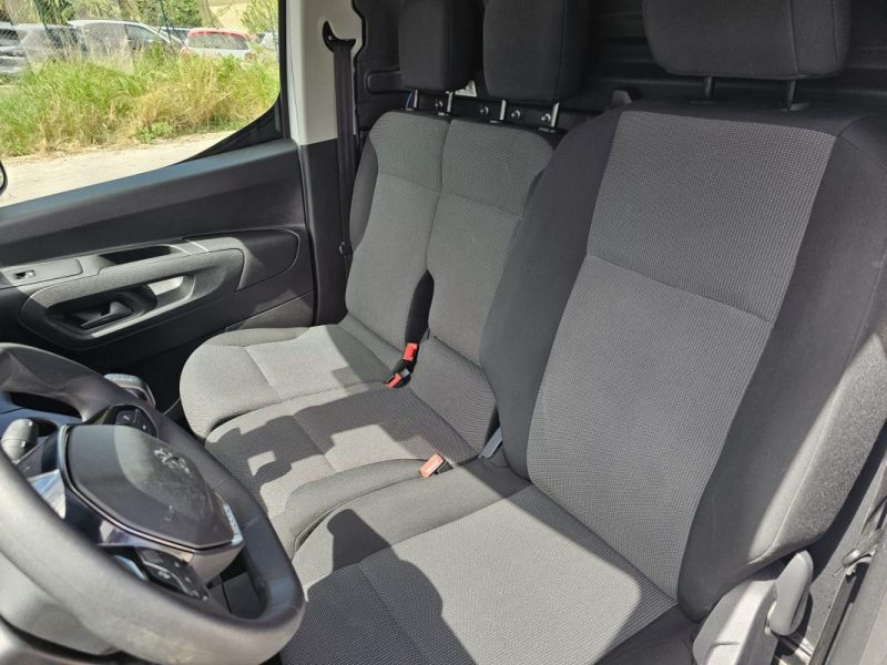 Peugeot Partner /1.6 hdi / 100 Ch / TVA / 3 places / Garantie 12 mois