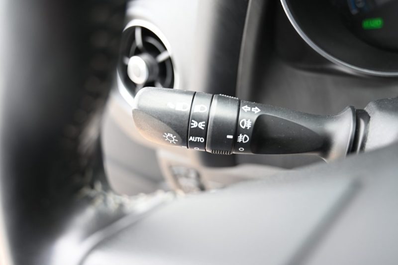 TOYOTA AURIS Hsd 136ch Dynamic 01/2016