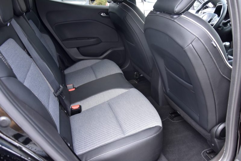 RENAULT CLIO 1.0 TCE 90CH TECHNO + OPTIONS - 17 000 KM 2024