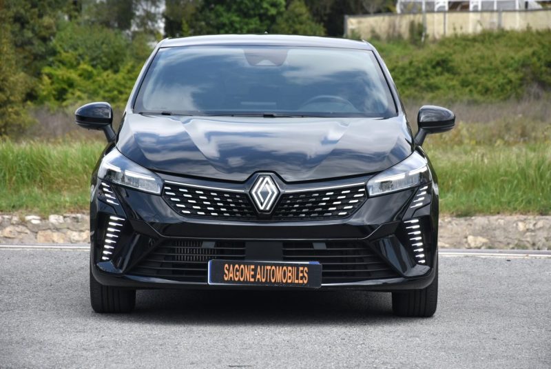 RENAULT CLIO 1.0 TCE 90CH TECHNO + OPTIONS - 17 000 KM 2024
