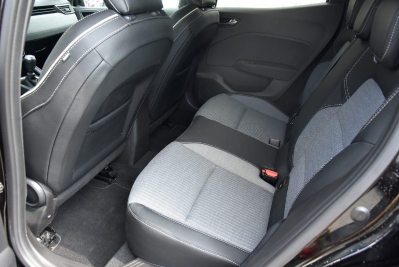 RENAULT CLIO 1.0 TCE 90CH TECHNO + OPTIONS - 17 000 KM 2024